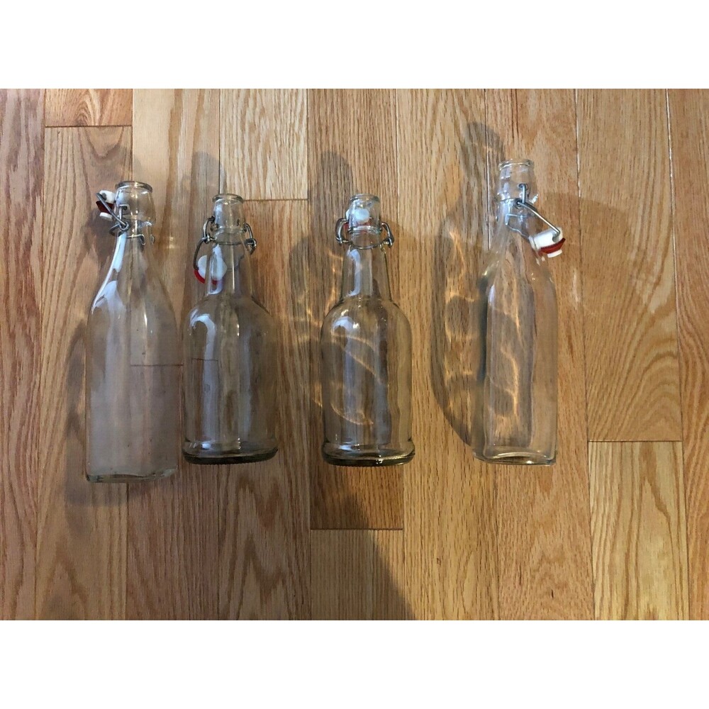 Vintage Clear Beer Bottle with Caps lot‎ of 4 with locking caps for home brewing